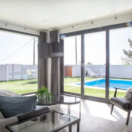 Praceta Porthaus - Entire Private Main *