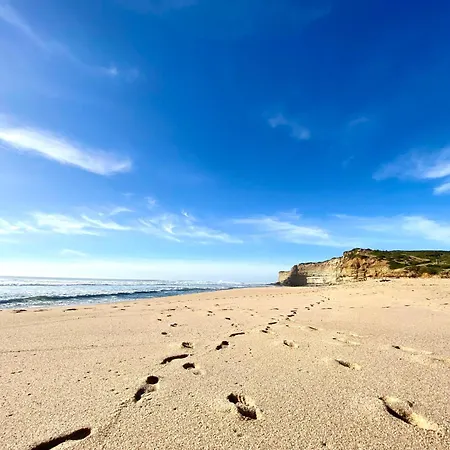 Praceta Porthaus - Entire Main House Perfect For Families Traveling Together * Santo Isidoro