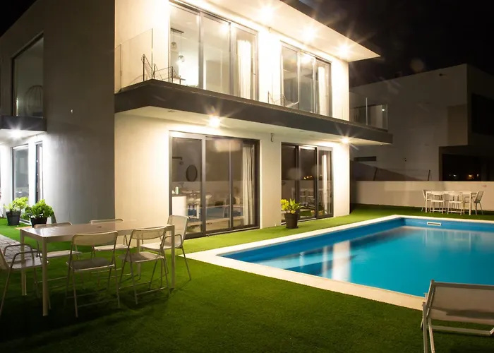 Praceta Porthaus - Entire Main House Perfect For Families Traveling Together Casa vacanze *